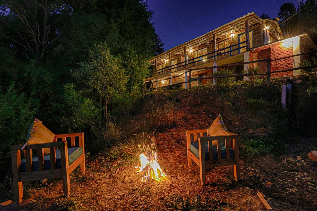 Saffronstays El Sueno, Mukteshwar -Villa Serving Pahadi Meals Exterior photo