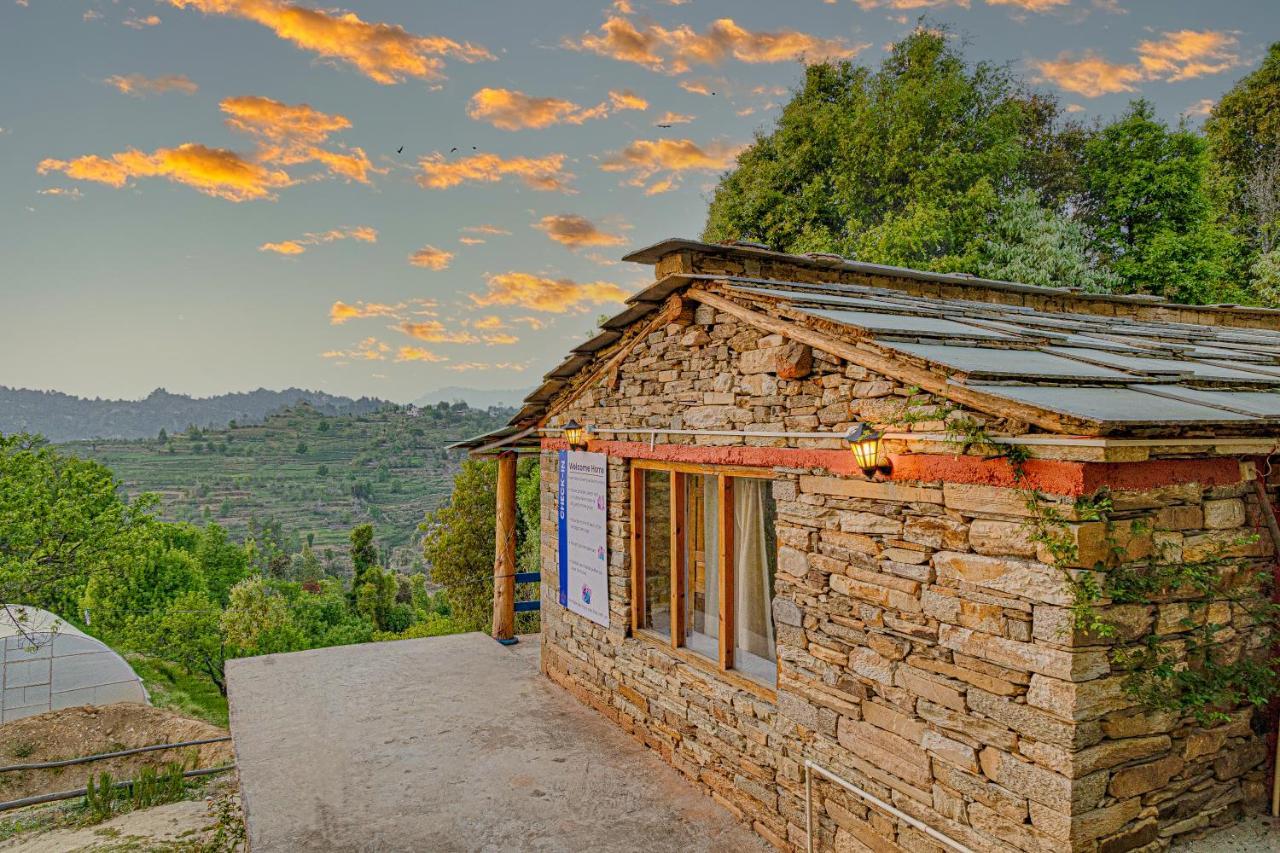 Saffronstays El Sueno, Mukteshwar -Villa Serving Pahadi Meals Exterior photo
